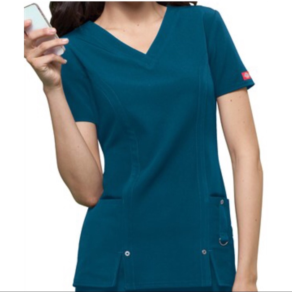 Dickies Scrub Top