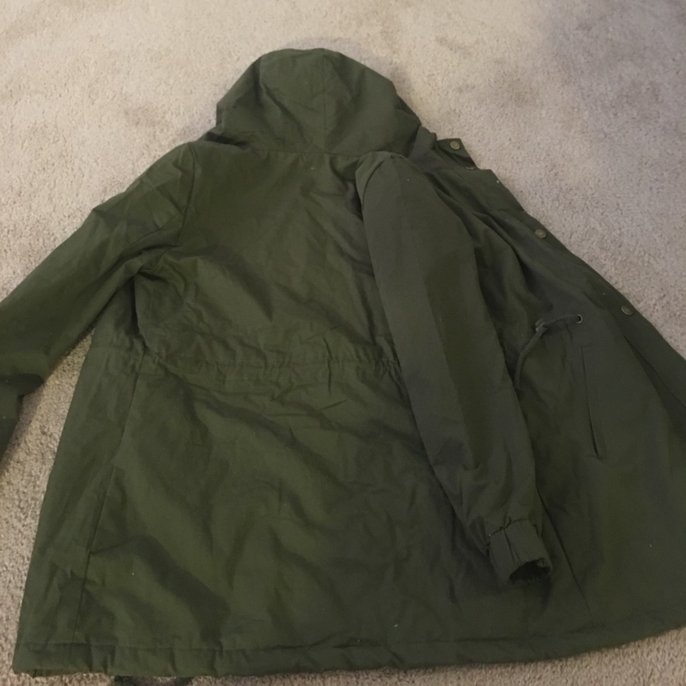 NEW! OLIVE GREEN JACKET