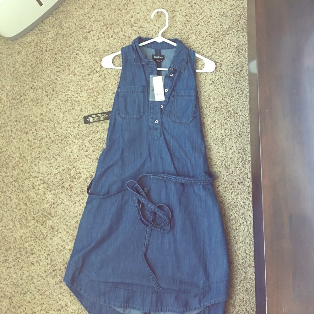 Bebe dress