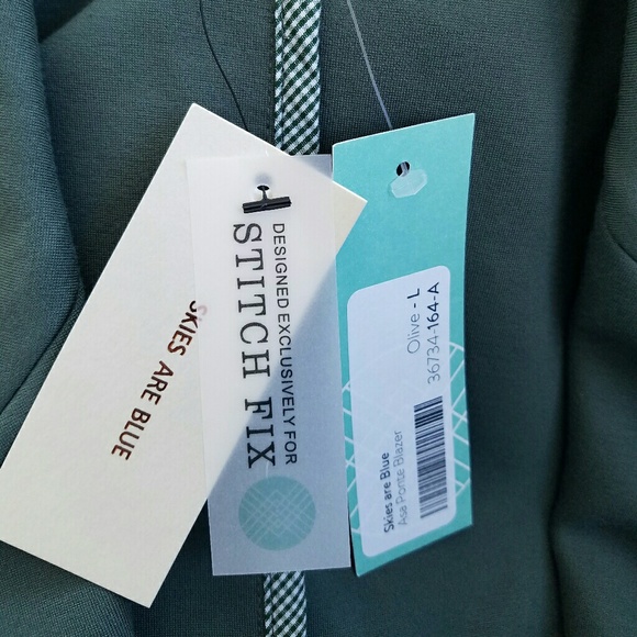 Olive green blazer from Stitch Fix (NWT)- Large - Picture 4 of 7