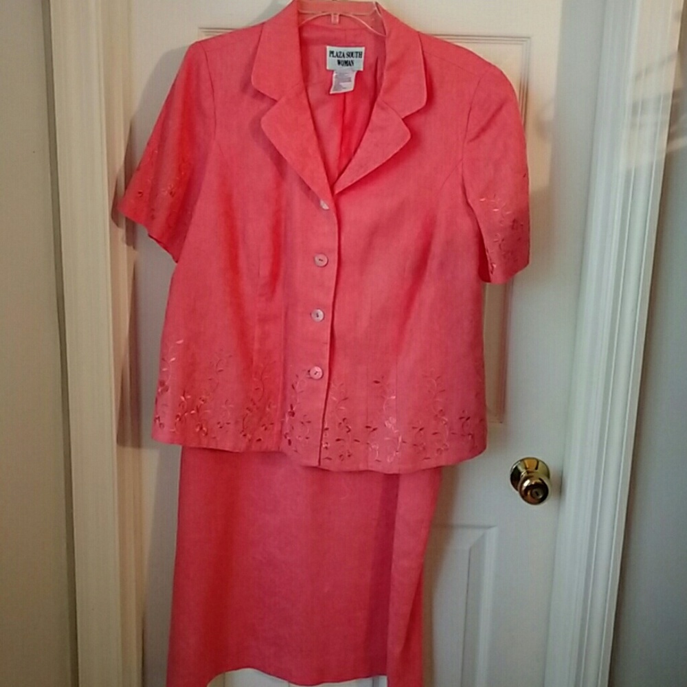 Pretty Skirt Suit