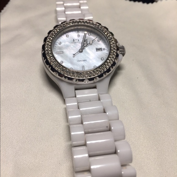 Daniel Steiger Genuine Ceramic Watch - Picture 7 of 7