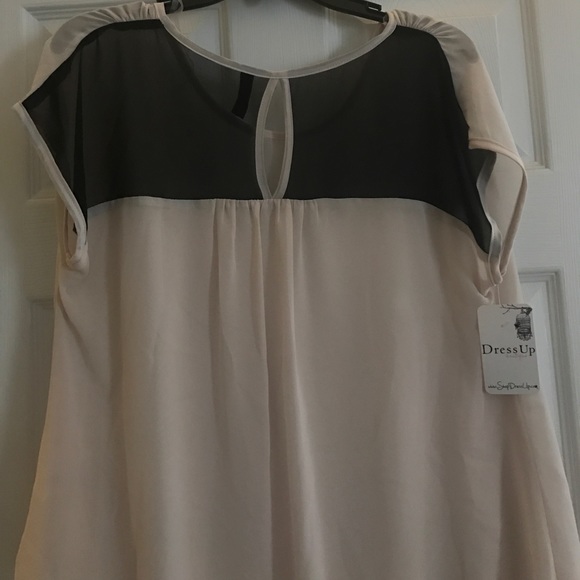 Blouse - Picture 3 of 4