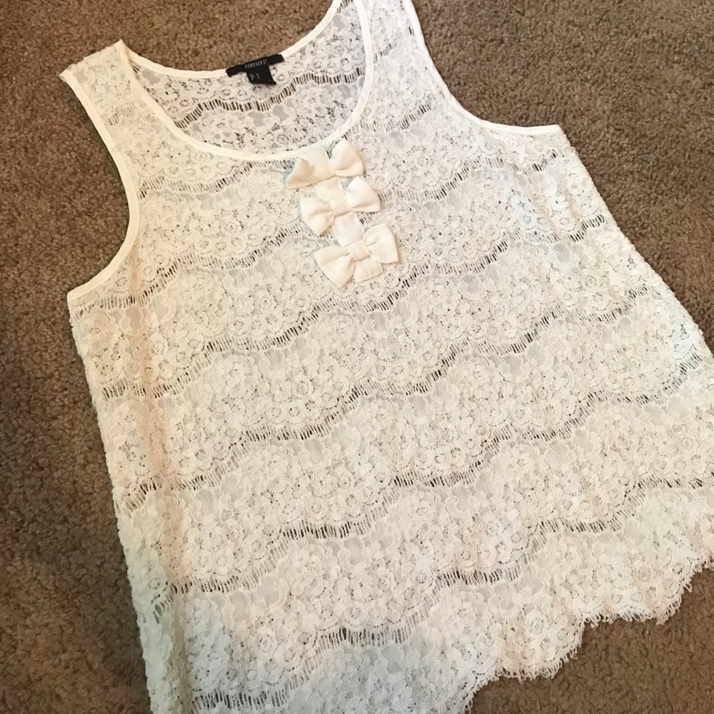 Forever 21 tank