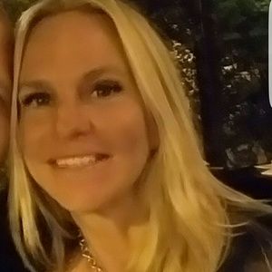 Meet your Posher, Wendy