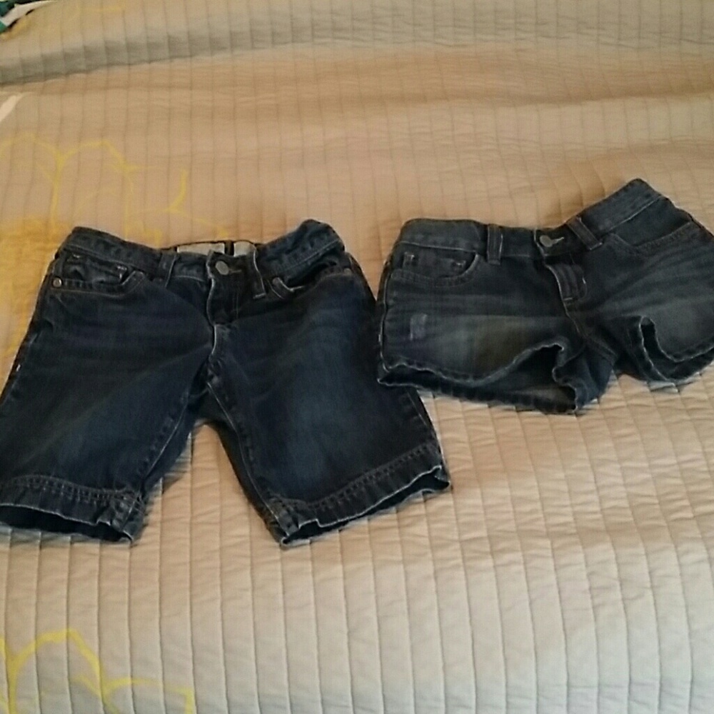 2 pairs of old navy shorts size 8
