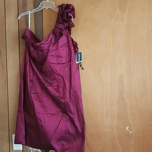 Snap one shoulder dress