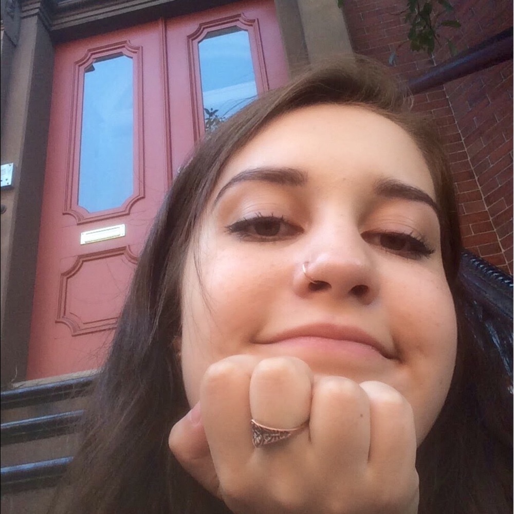 Meet your Posher, Shona
