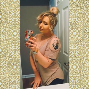 Meet your Posher, Ciara