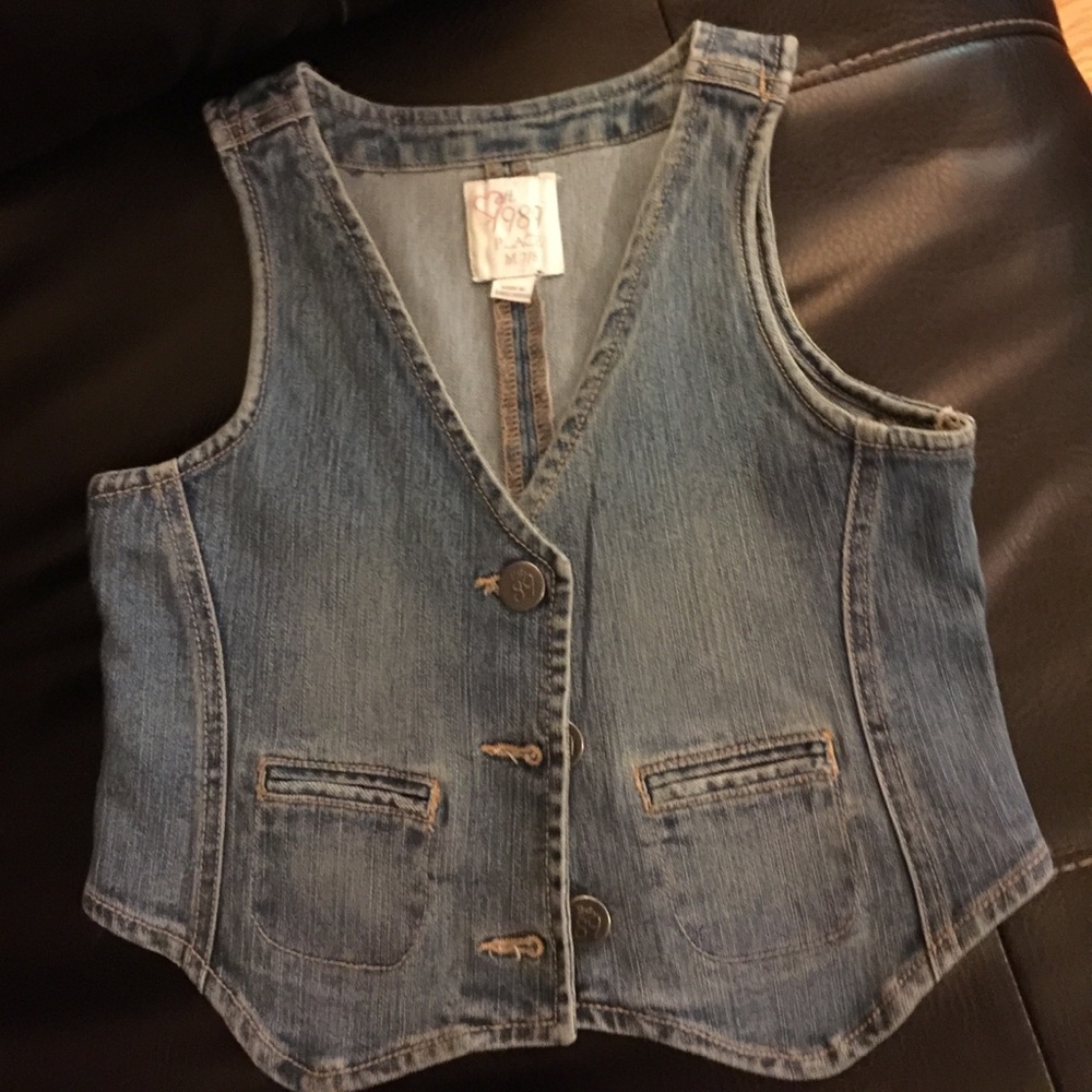 Children's place vest