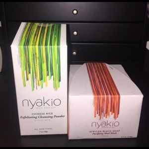 Nyakio exfoliating cleanser & mud mask