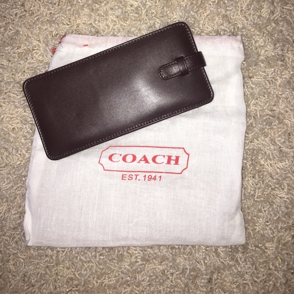 Coach Accessories - Coach eyeglass/sunglasses 😎🤓 case. Soft leather