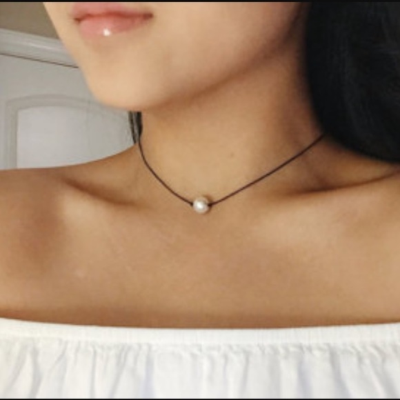 NEW- Black Pearl Choker - Picture 2 of 3