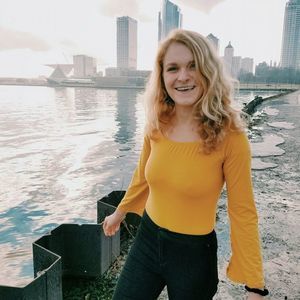 Meet your Posher, Isabel