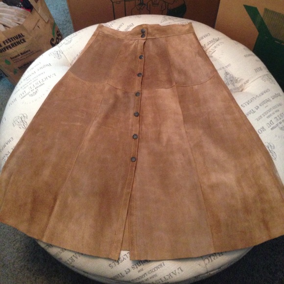 Vintage 100% leather vest and skirt size 13/14 - Picture 2 of 8