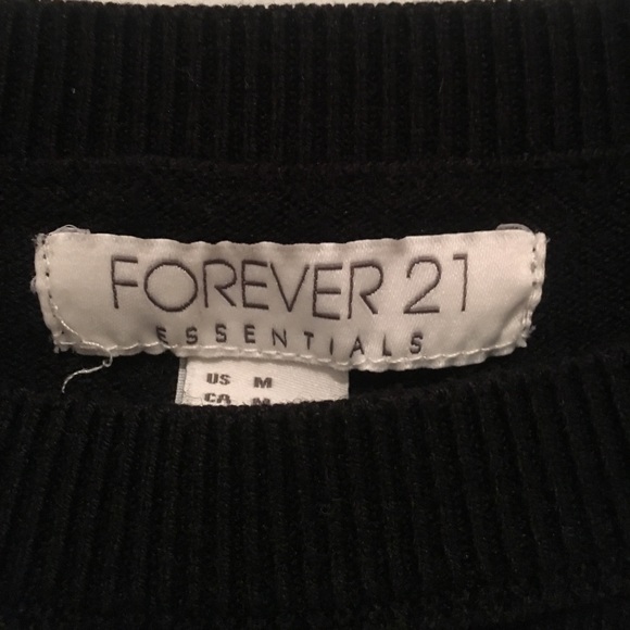 ❄️ SALE ❄️ Forever 21 Black sweater - Picture 2 of 2