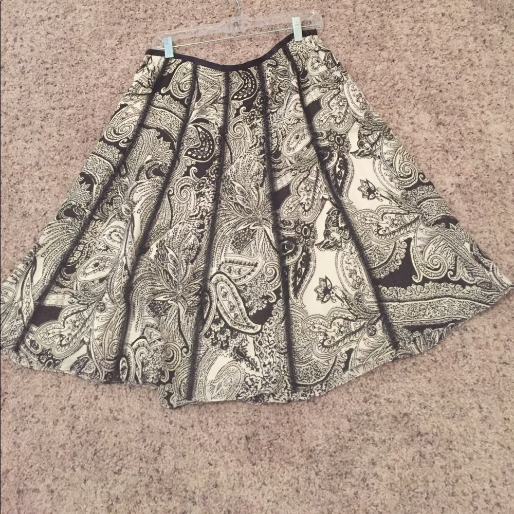 NWT Ellen Tracy Paisley Skirt
