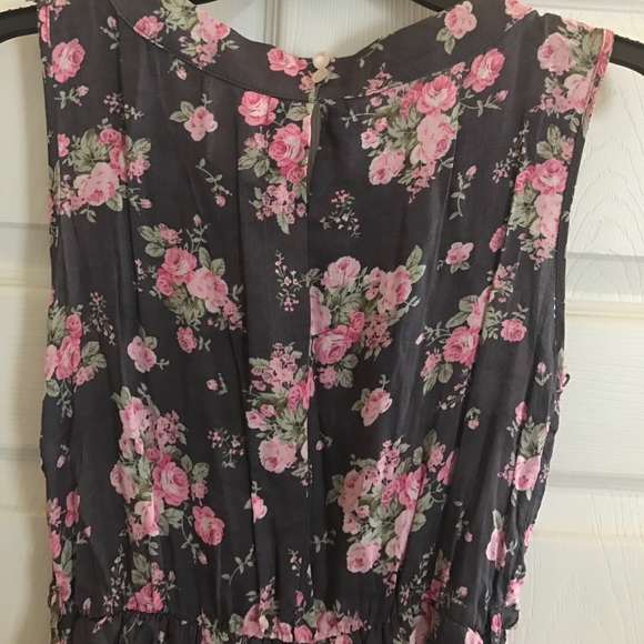 Dress - Picture 4 of 6