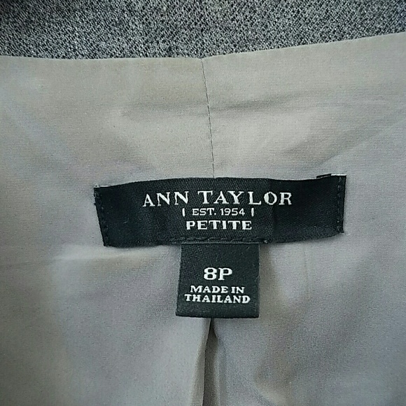 Gray Ann Taylor blazer 8p - Picture 3 of 7