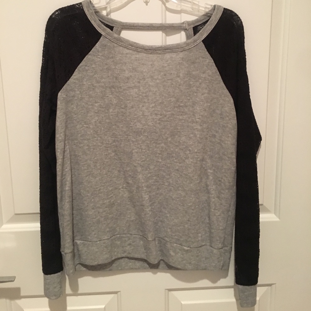 Victoria Sophia Top