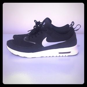 Nike Air Max Thea Sneakers