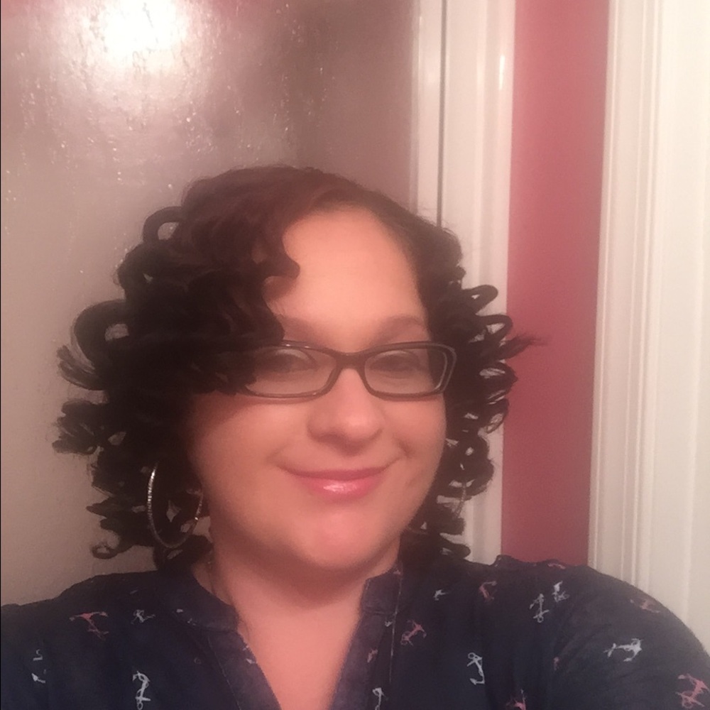 Meet your Posher, Kimberly