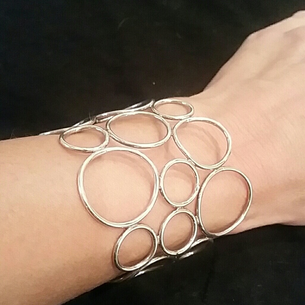 Sterling silver circle cuff