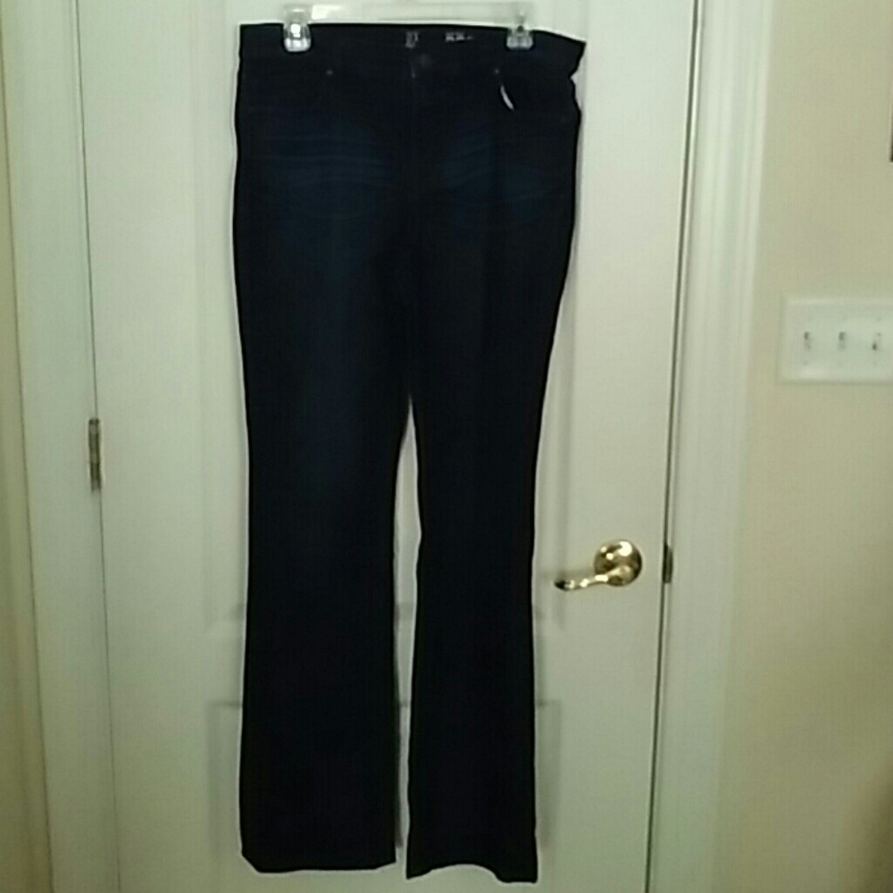 Ladies Jeans - Talls - #25