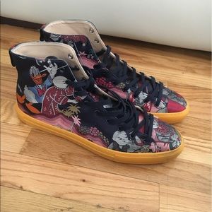 donald duck gucci shoes