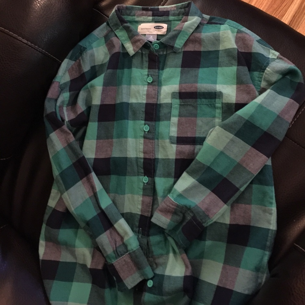 Plaid shirt/ girls