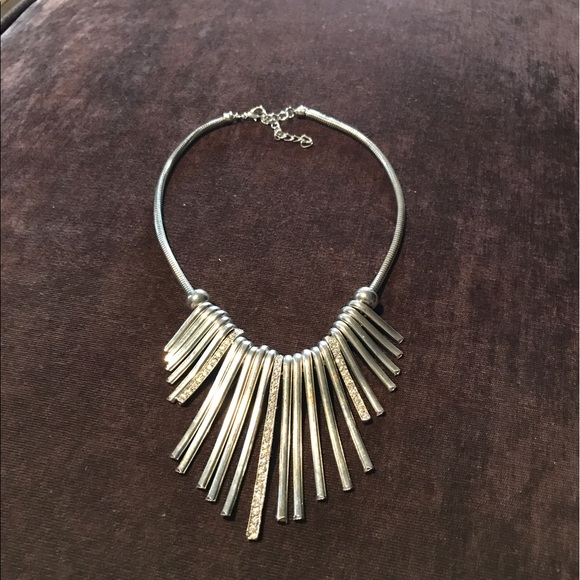 Jewelry - Silver necklace