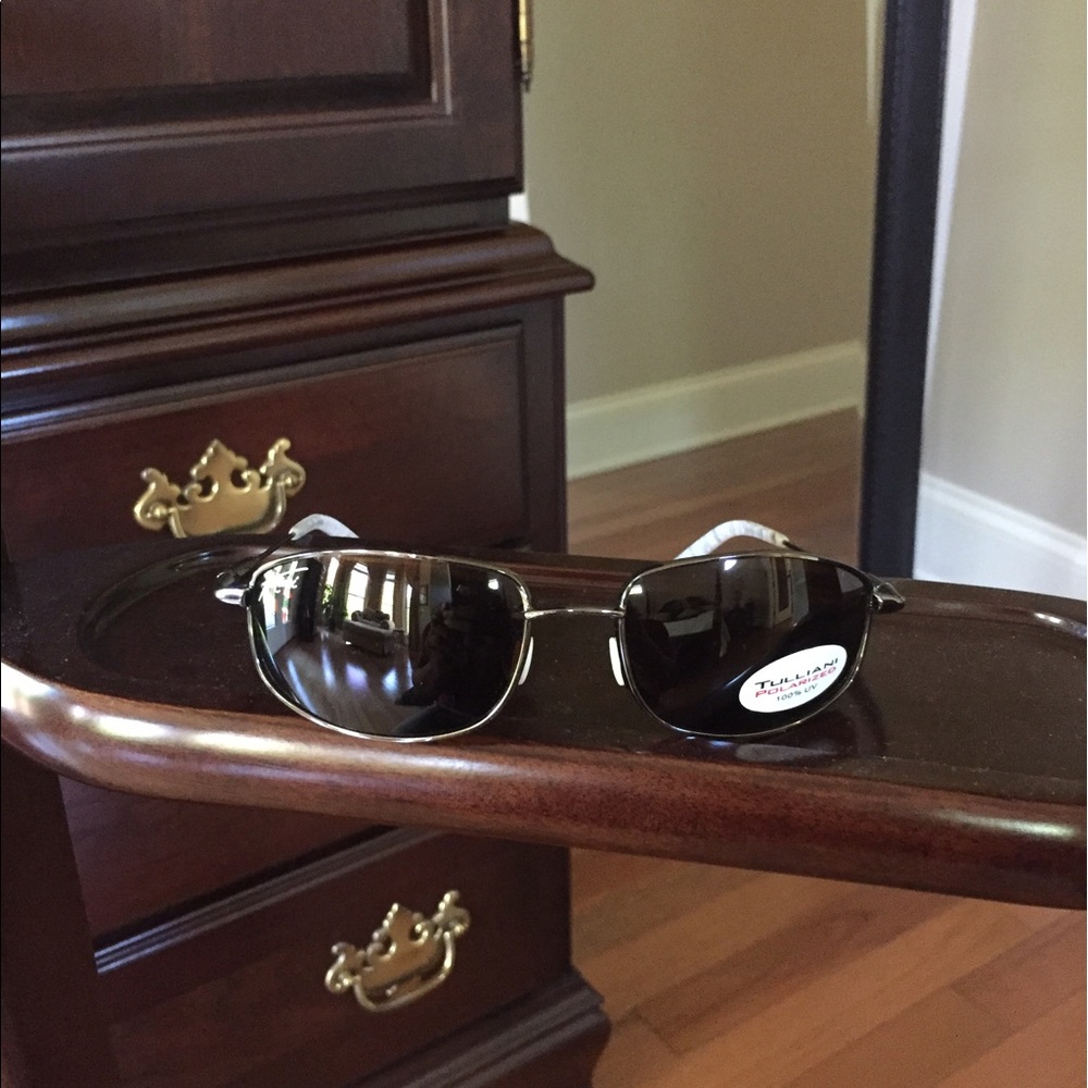 Polarized sunglasses