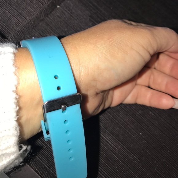 Drops Milano crystals embedded watch rubber band - Picture 3 of 8