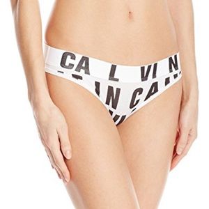Calvin Klein Underwear Mystery Set of 4