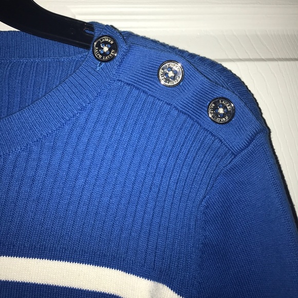 Sweater - Picture 3 of 6