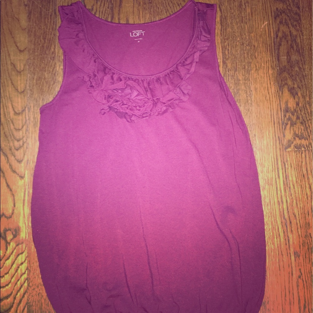Ann Taylor LOFT maroon burgundy ruffled top size M