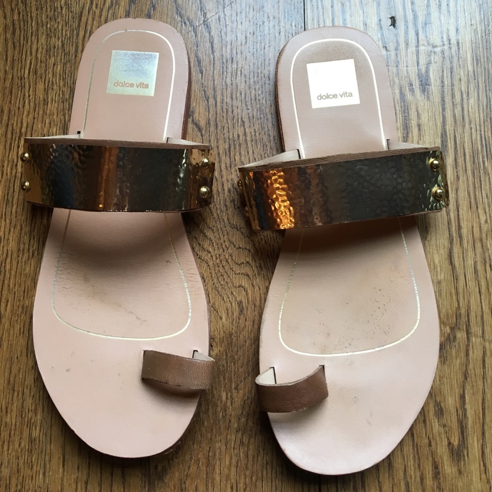 Dolce Vita Sandels