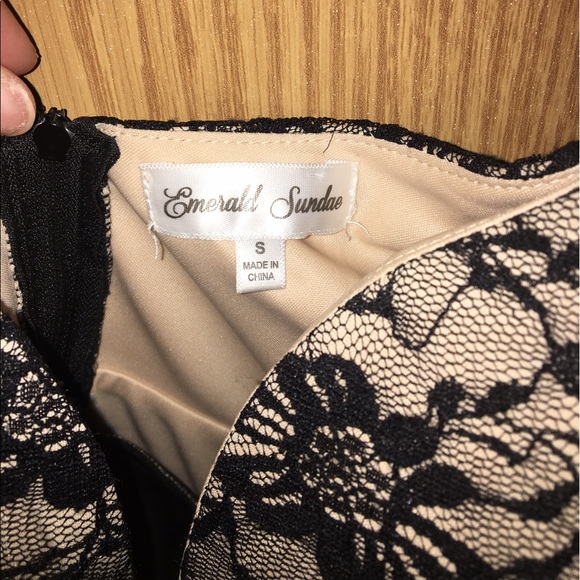 Peplum dress - Picture 3 of 3