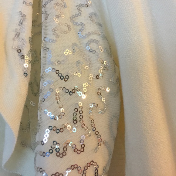 Cream sweater - Picture 2 of 3