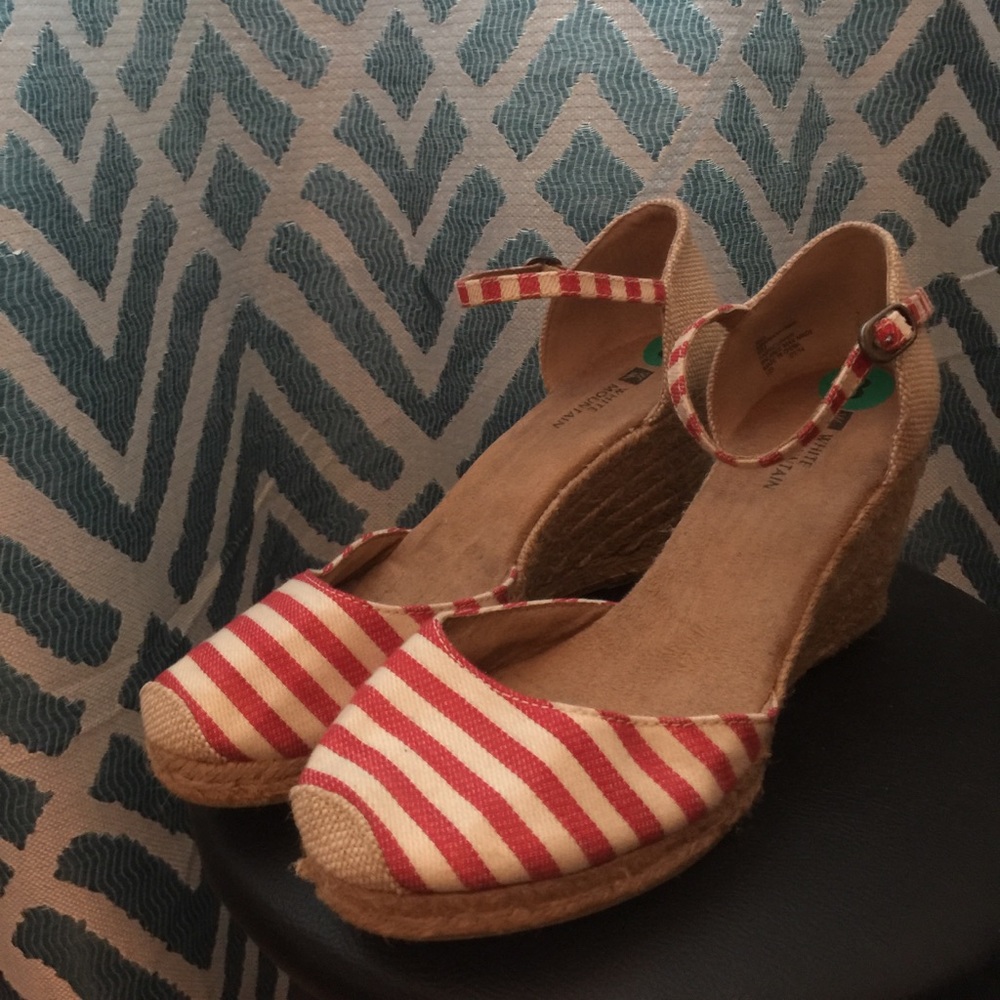 Closed toed ankle strap wedges