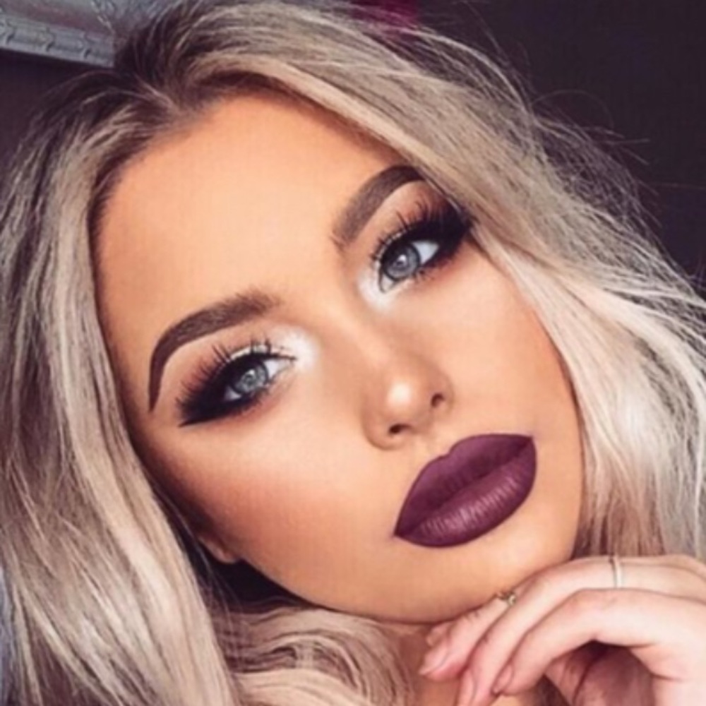 Meet your Posher, Brenna