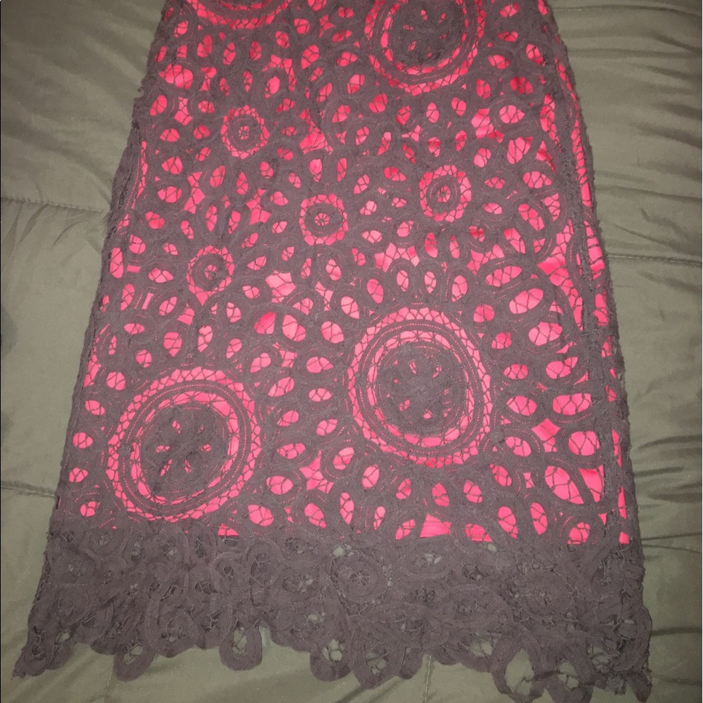 Dress - Picture 2 of 4