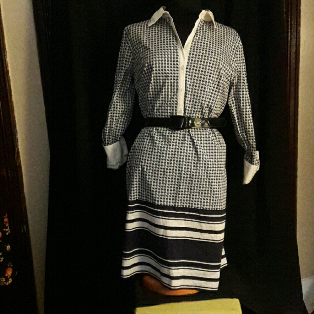 ANN TAYLOR Shirt Dress M * PRICE FIRM*