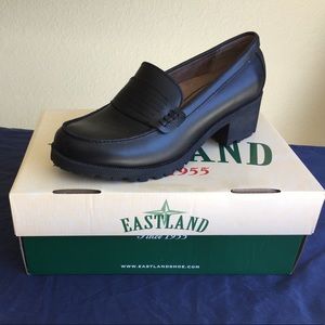 Brand new shoes. Great for professional dress