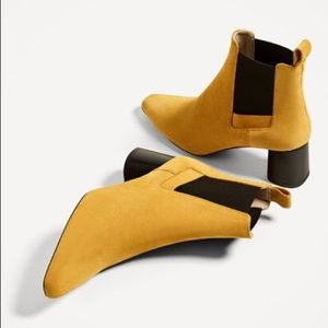 Yellow suede Zara boots, brand new, never worn