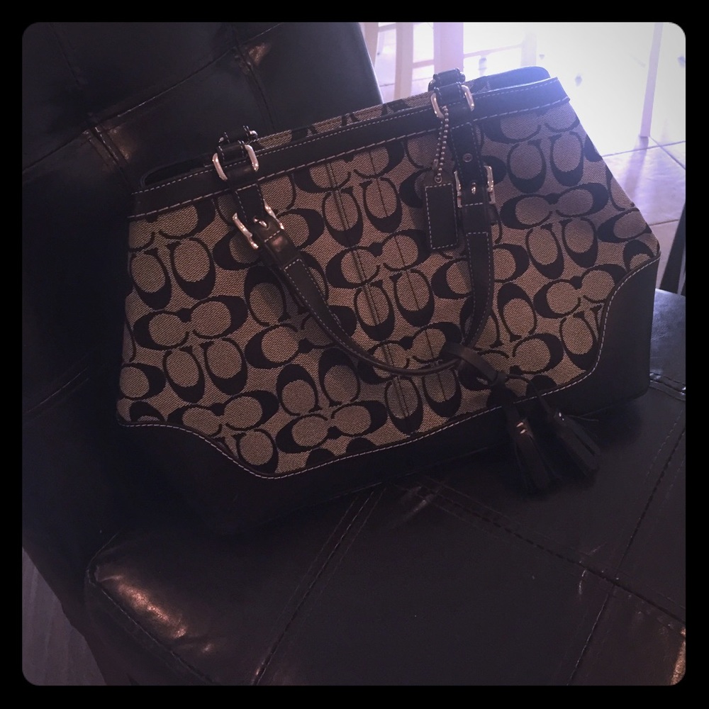 Excellent Condition Coach Purse