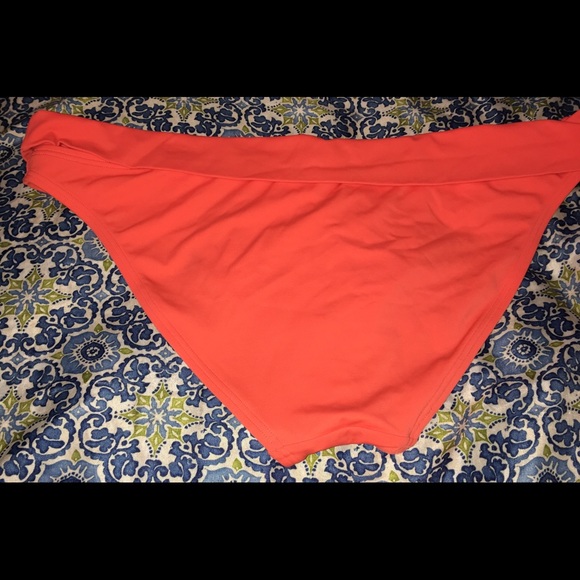 Victoria Secret Swim Bottoms Size Xl - Picture 3 of 3