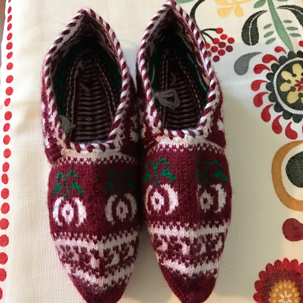 Handmade booties🌺NWOT