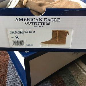 American Eagle Suede Shortie Bootie - sz 8