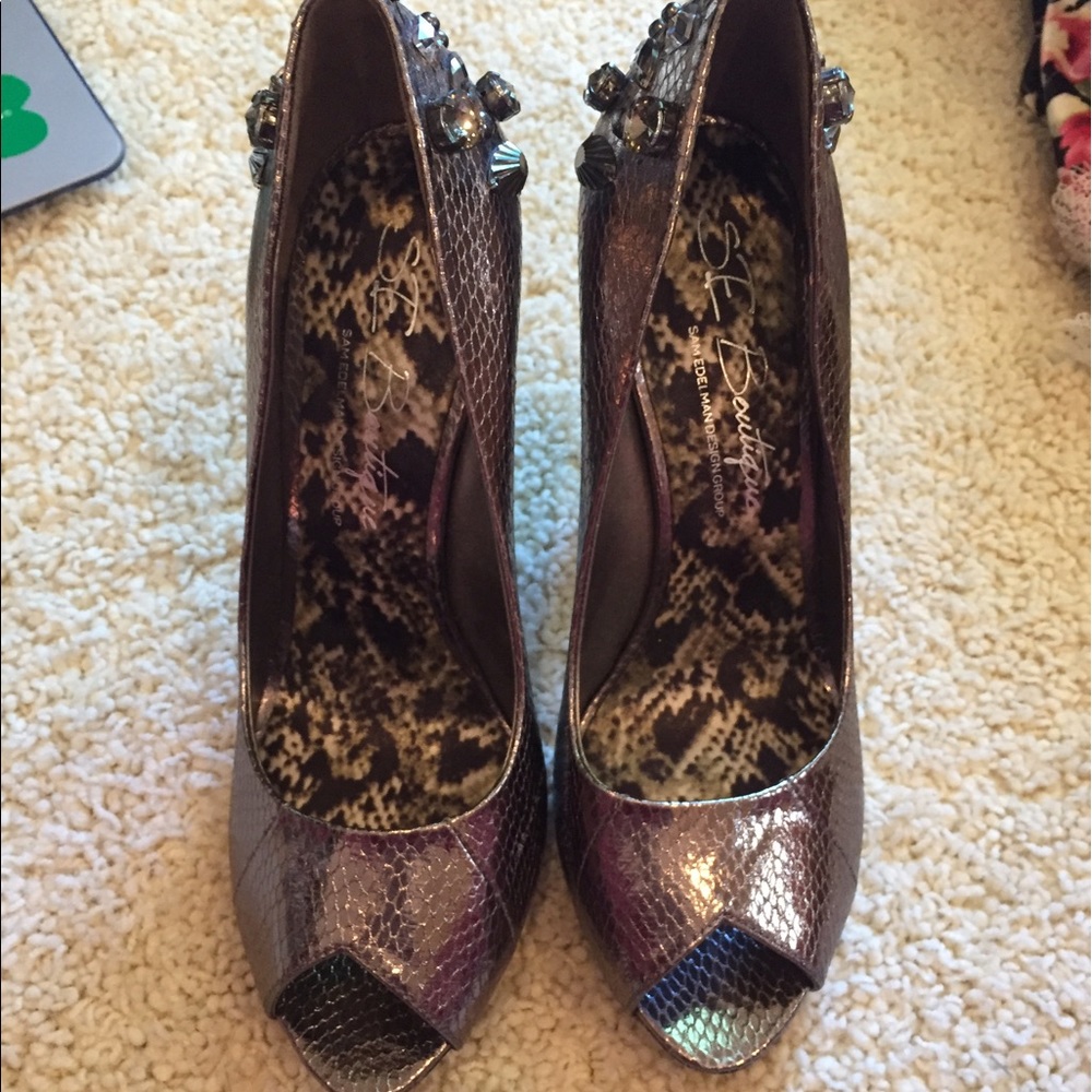 SE Boutique Sam Edelman Peep Toe Heels